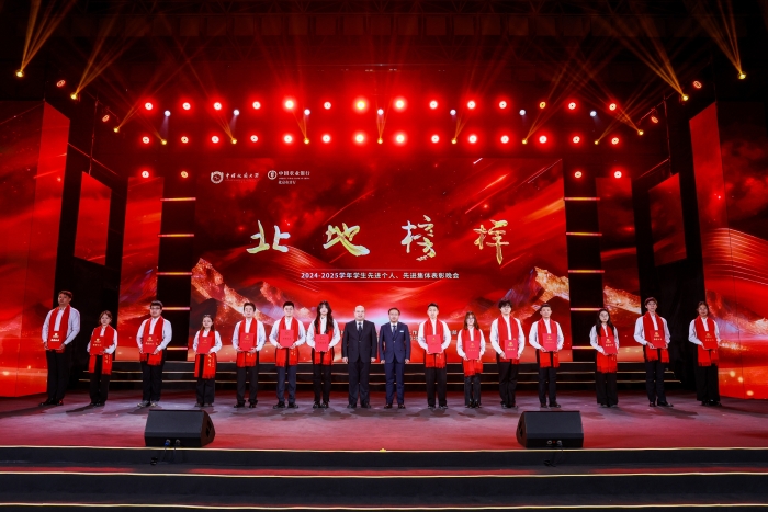 公益标兵-史智慧(1)